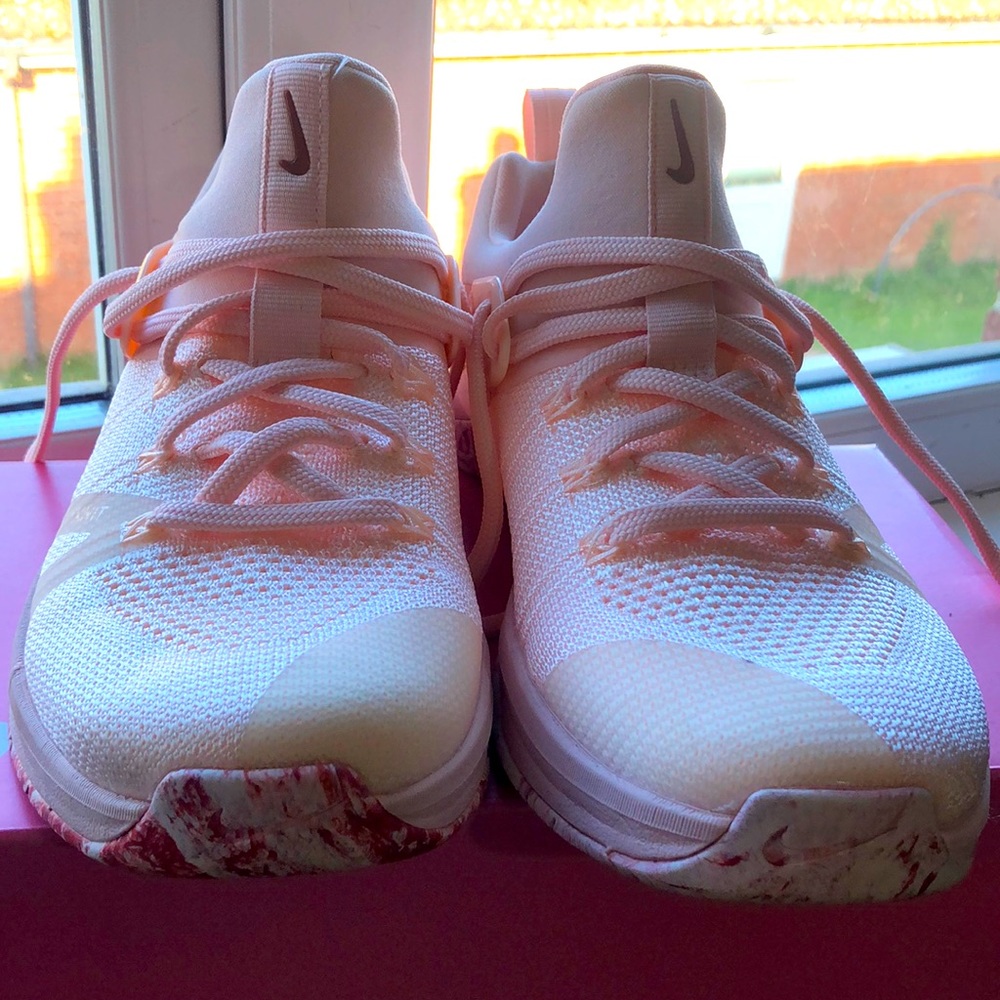 New, Nike Metcon Running shoes